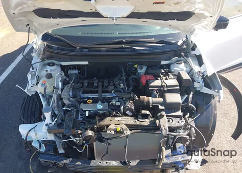 2024 Nissan Kicks Sr Xtronic Cvt z USA, uszkodzony, nr VIN 3N1CP5DV1RL552279